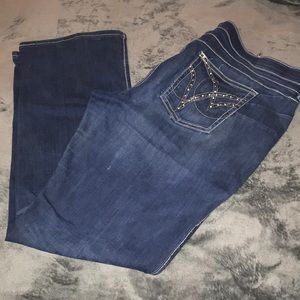 Women’s plus size bootcut jeans